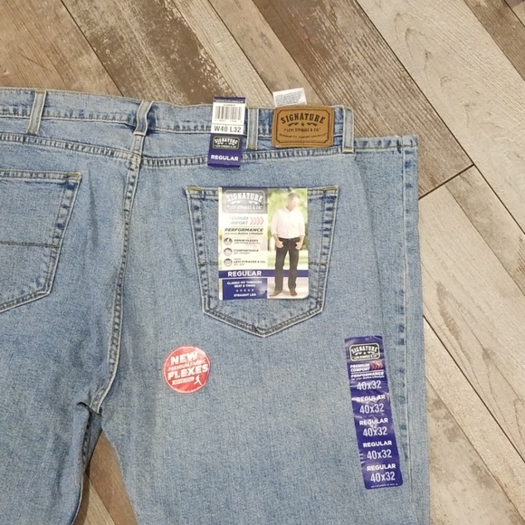 Signature Levi Strauss Jean's Size 40 X 32 NWT - Picture 7 of 8